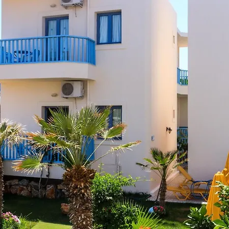 Blue Sky Apts Hotel