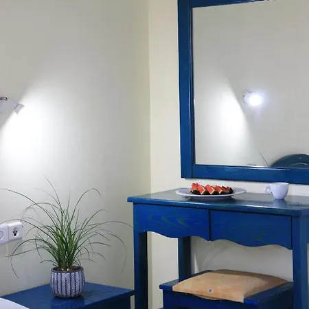 Blue Sky Apts 3*